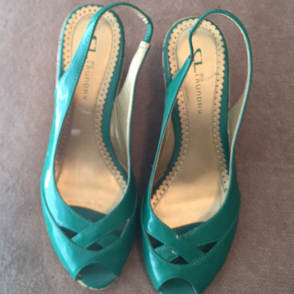 Green CL Laundry wedge Sandals